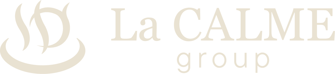 La CALME HOTEL&SPAのロゴ